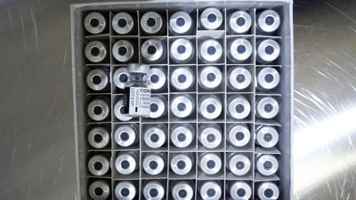 Madrid recuerda que el retraso en la segunda dosis de Pfizer "no resta eficacia"