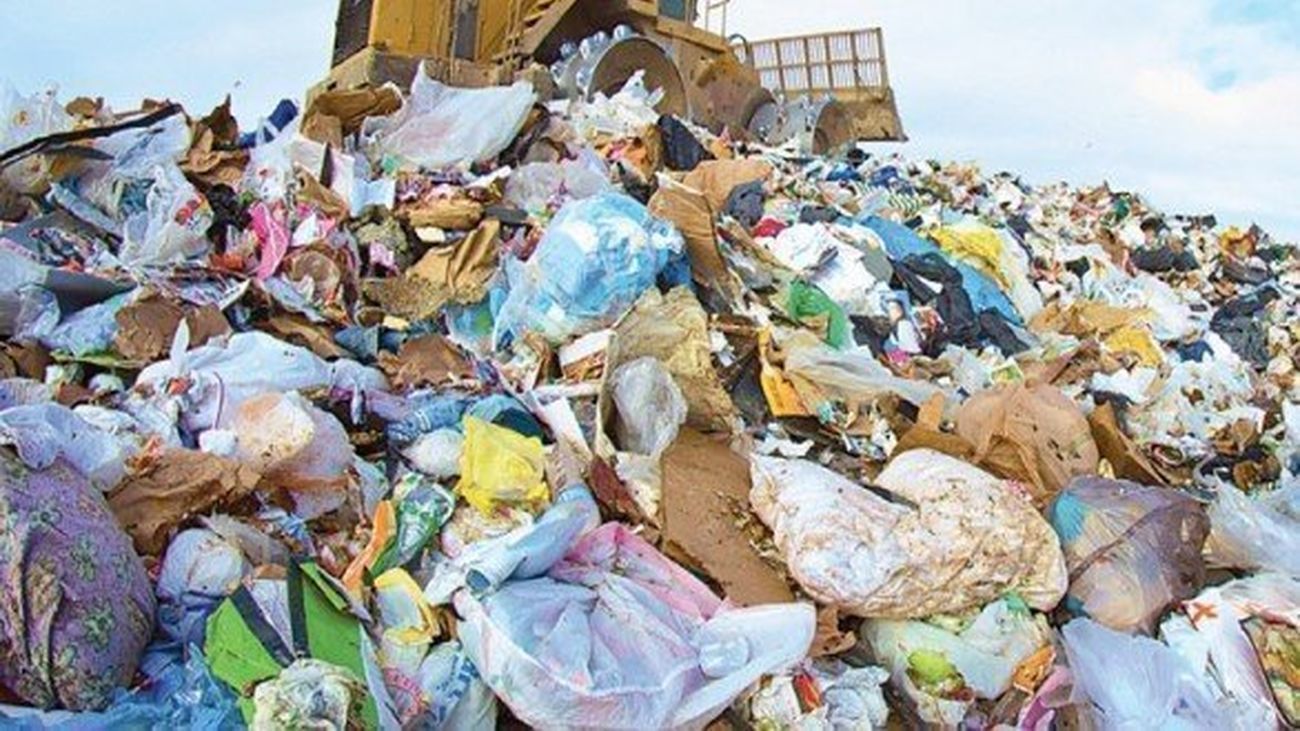 Denuncian el inicio de obras en Getafe para ampliar el vertedero de Pinto