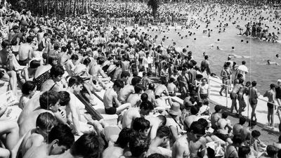 La piscina del Parque Sindical de Madrid cumple 63 años