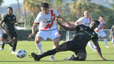 2-2. Andrés Martín hace reaccionar al Rayo ante el Al-Shabab