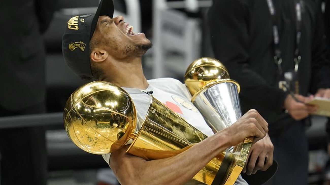 Antetokounmpo, un héroe modesto para el Olimpo de la NBA