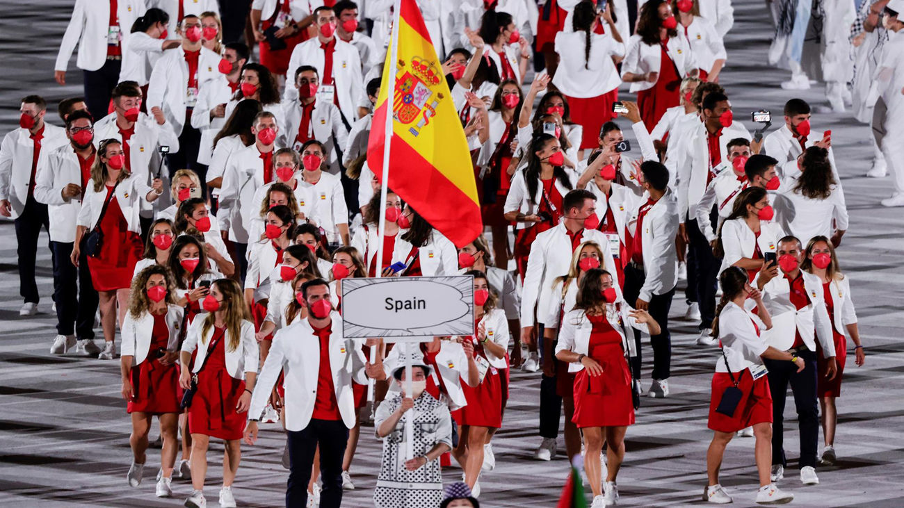 Delegación española en el desfile