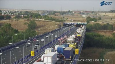 Grandes retenciones en la M-50 por un accidente de tráfico