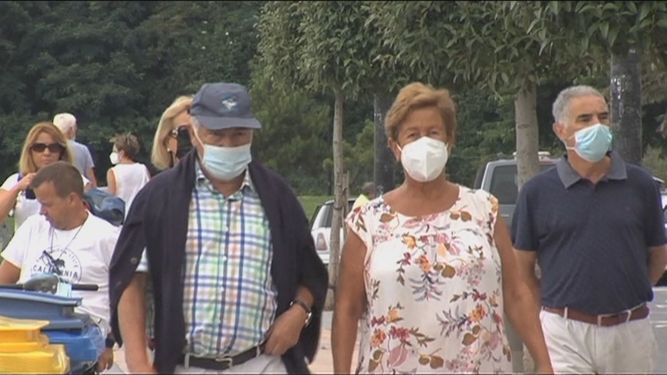 Las Comunidades endurecen sus restricciones para frenar la quinta ola