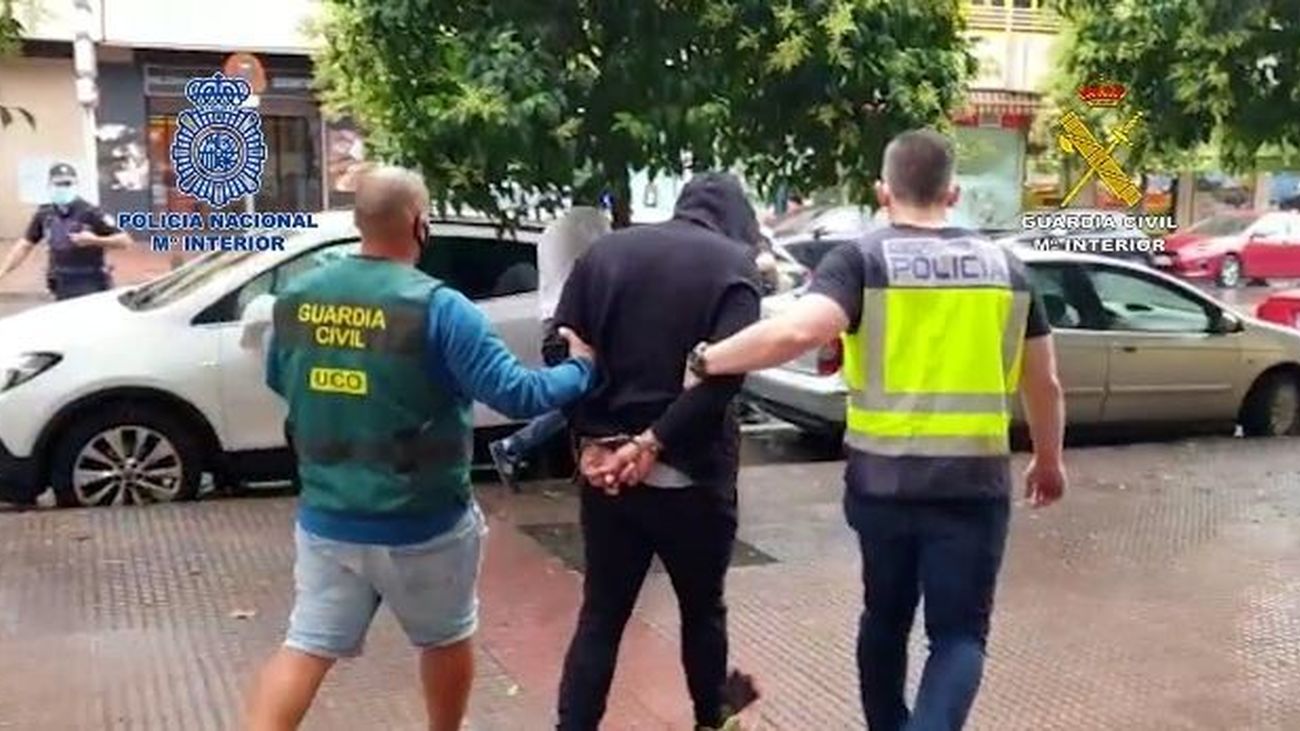 Uno de los detenidos en la operación contra  un grupo de narcotraficantes
