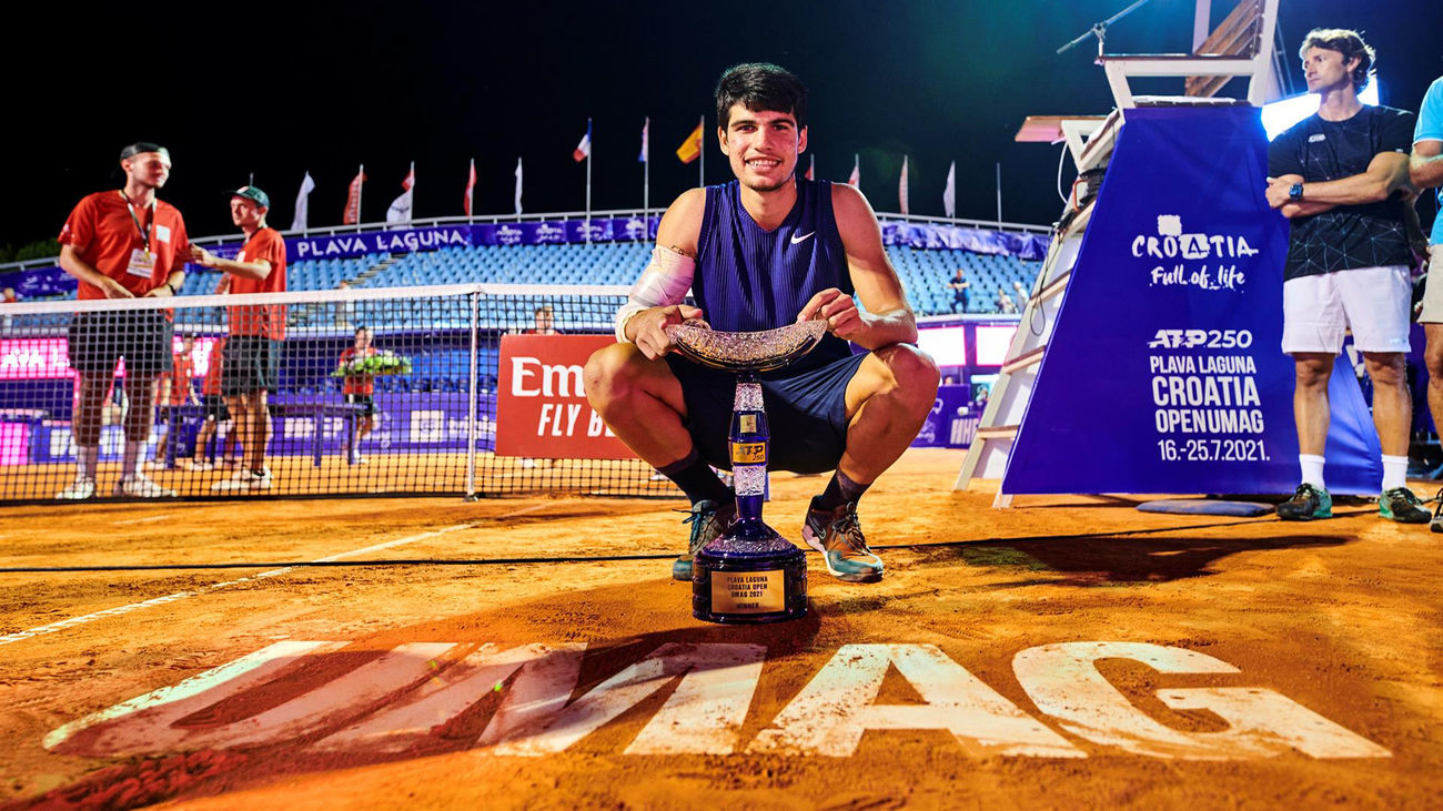 Alcaraz, tras la estela de Nadal, al graduarse en Umag