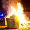 Detenido un hombre de 49 años por incendiar contenedores y coches en Alcobendas y 'Sanse'