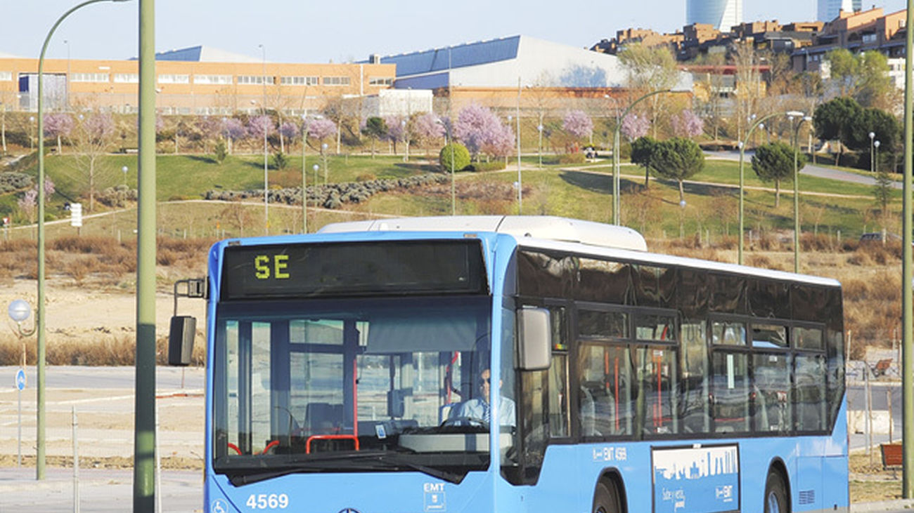 Autobús en un servicio especial de la EMT