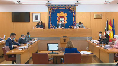 Vox pide que Ceuta revoque la declaración a Abascal como persona ‘non grata’