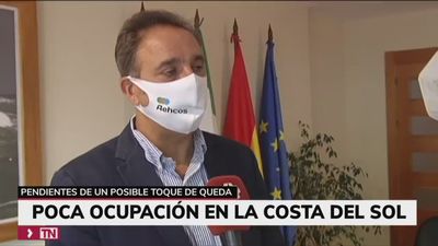 Escasa ocupación en la Costa del Sol a la espera de los posibles toques de queda