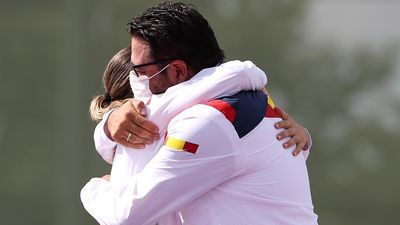 Ayuso y Almeida felicitan al madrileño Alberto Fernández y a Fátima Gálvez por su medalla de oro en Tokio