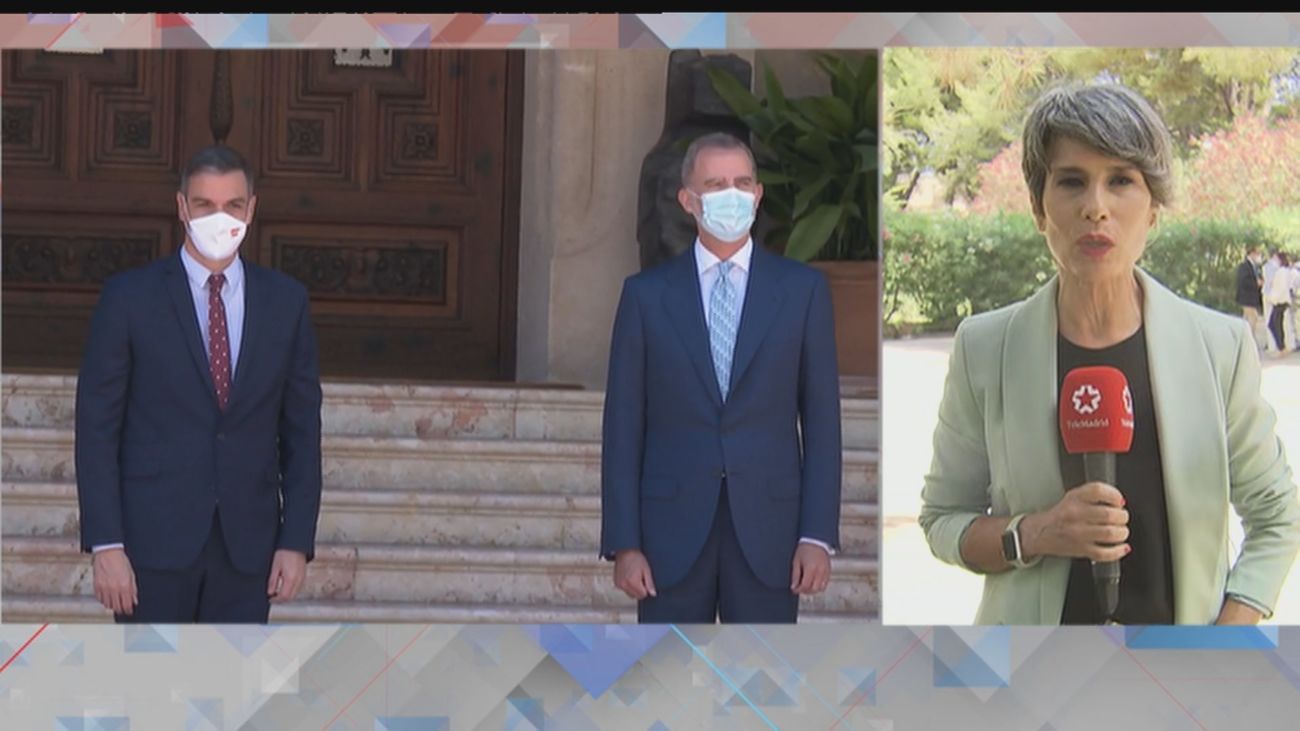 El rey recibe a Pedro Sánchez en el Palacio de Marivent