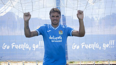 Pedro León: "Vengo muy ilusionado al Fuenlabrada"
