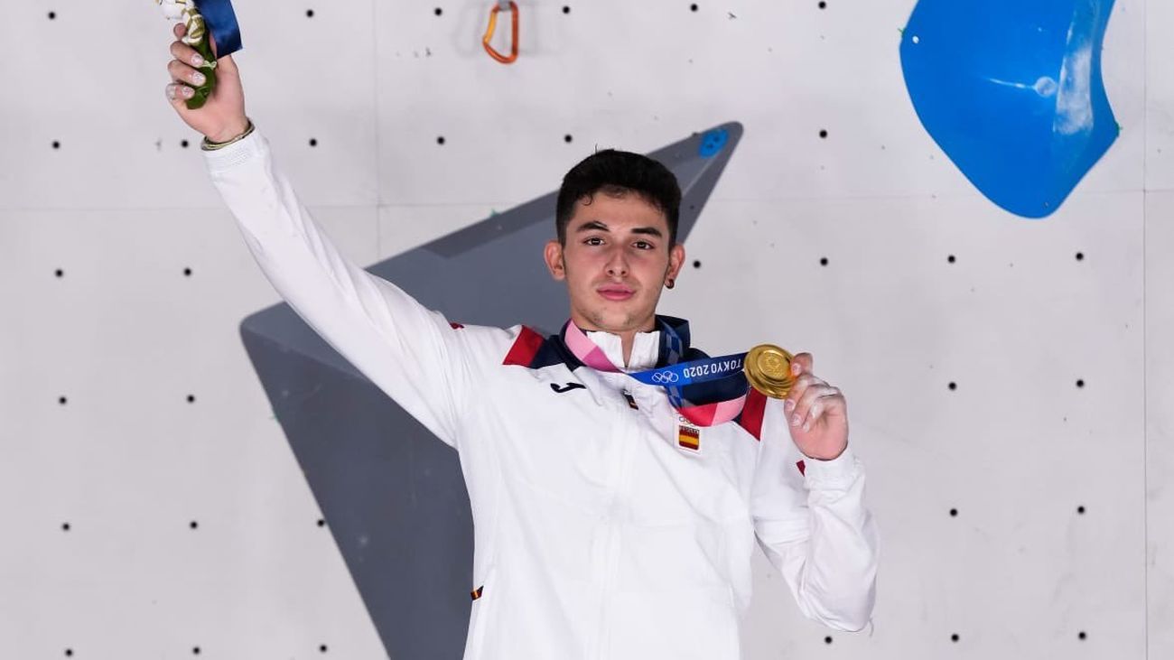 Alberto Ginés logra el primer oro olímpico en escalada