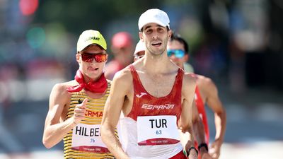 Marc Tur y María Pérez, cuartos en 50 y 20 km marcha
