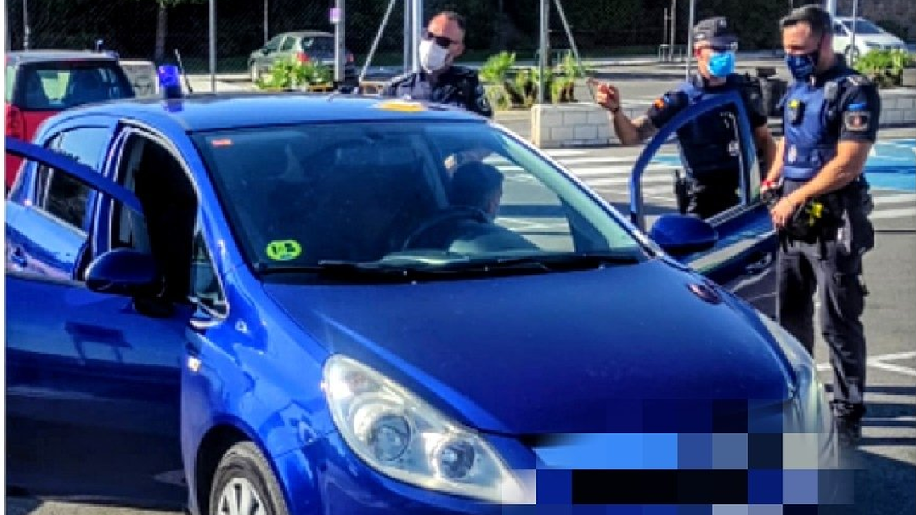 La Policía Local de Arroyomolinos intercepta a unos jóvenes que se hacían pasar por agentes camuflados