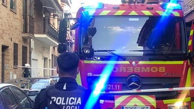 Intoxicado por humo un policía de San Fernando de Henares en el incendio de una vivienda