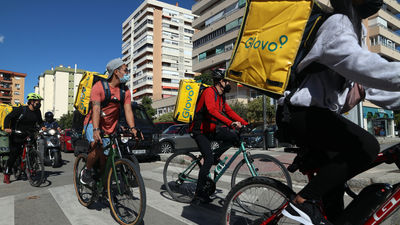 La ley que obliga a contratar a los 'riders' entra en vigor este jueves