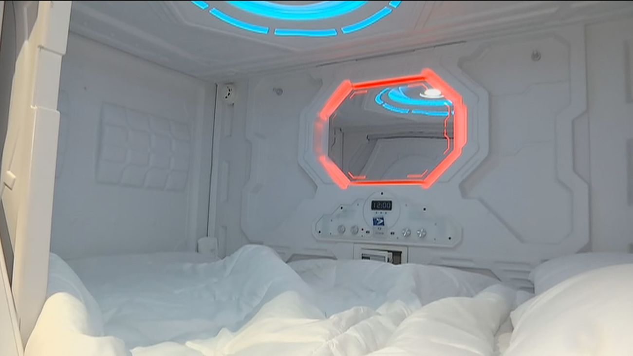 En este hotel de Madrid no se reservan habitaciones sino cápsulas