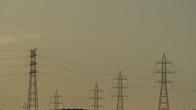 El Gobierno abre la puerta a reformar la tarifa de la luz