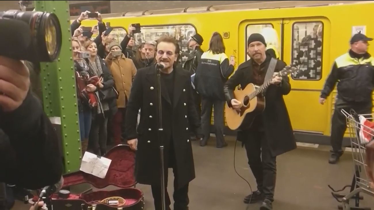 La moda de los conciertos sorpresa de grandes estrellas en escenarios improvisados