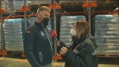 Las fábricas de hielo madrileñas hacen su agosto con la ola de calor