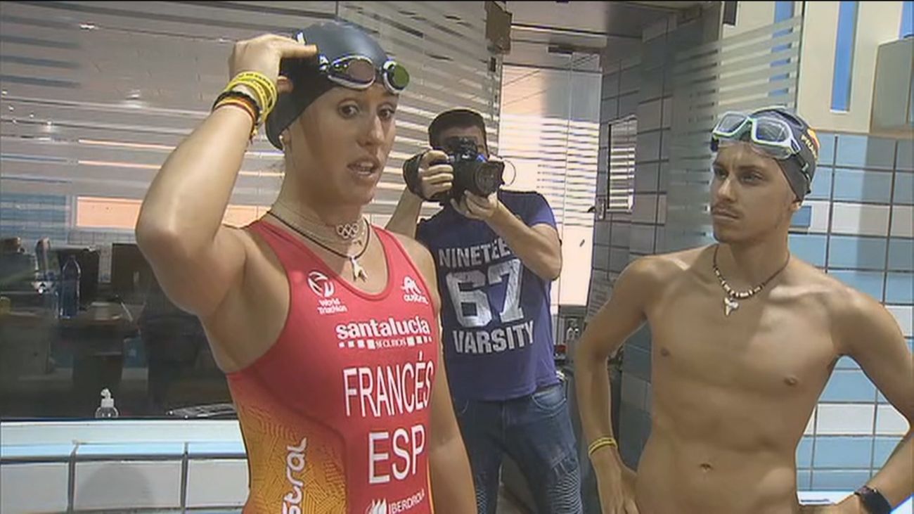 Madrid incorpora un dispositivo a los gorros de baño para evitar ahogamientos