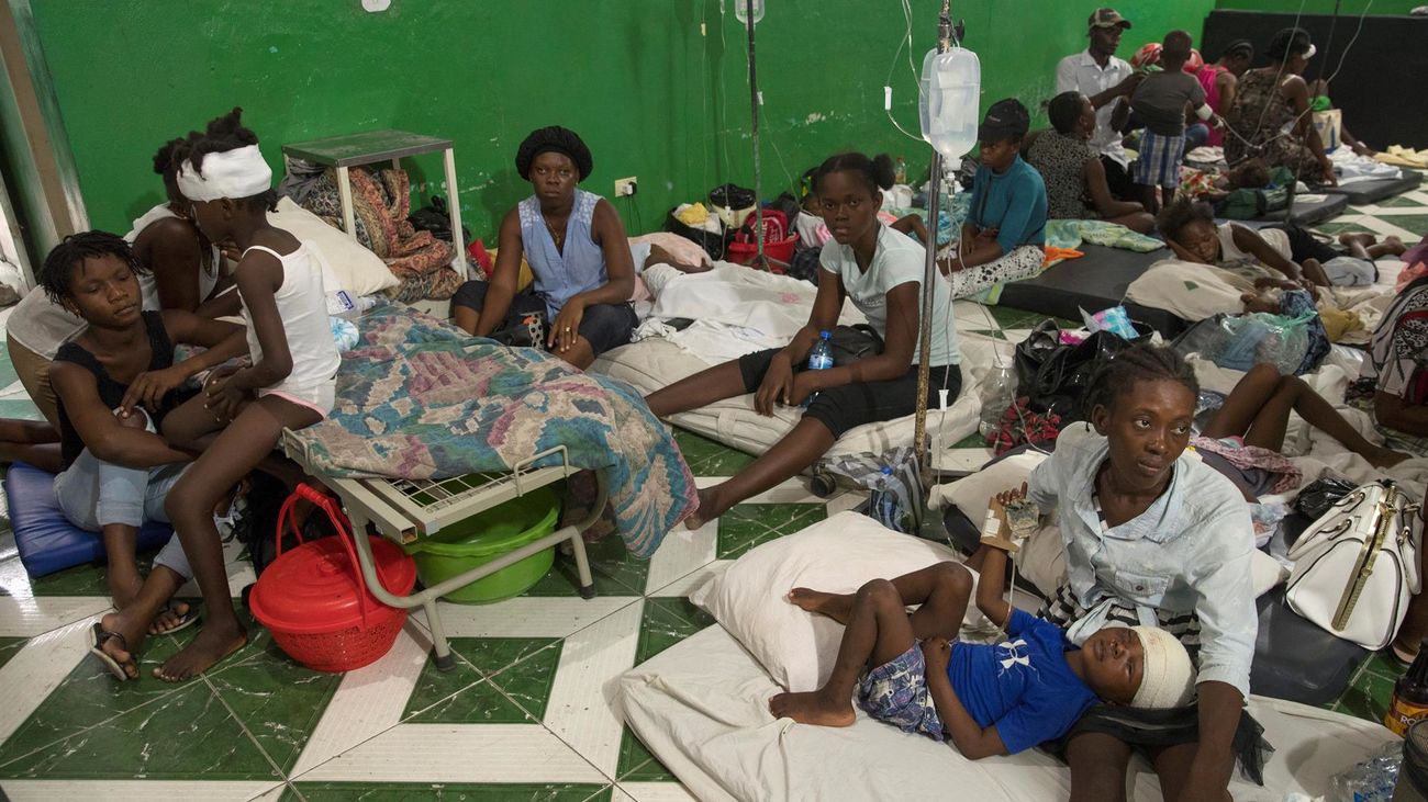 Los hospitales de Haiti se saturan mientras aumentan el número de víctimas