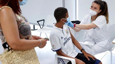 El parón de agosto frena el objetivo de llegar ya a la inmunidad de grupo