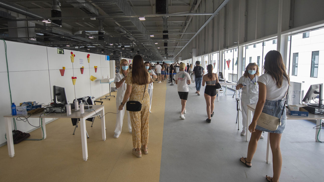 Sanidad pide más puntos de vacunación sin cita previa