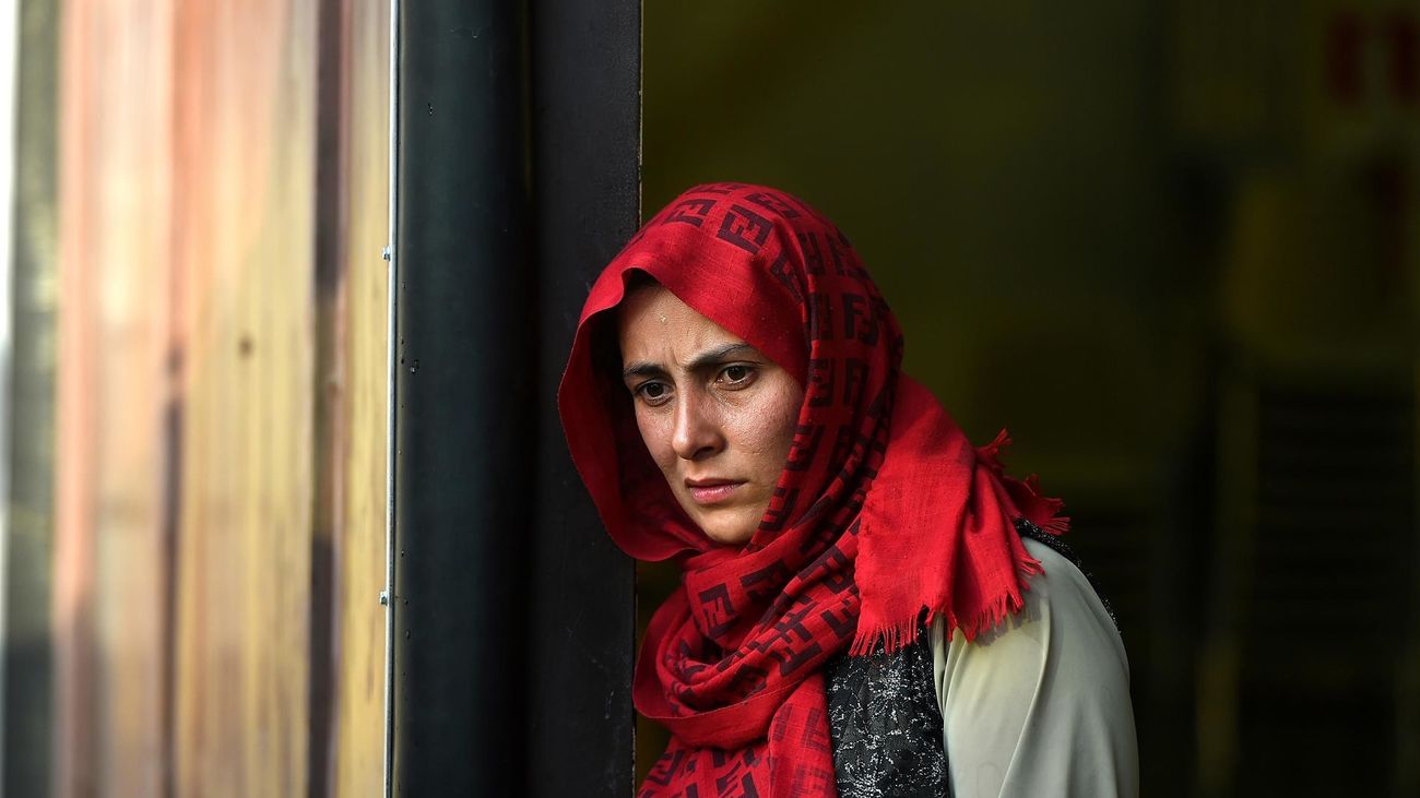 Una mujer afgana recién llegada a Torrejón de Ardoz desde Kabul