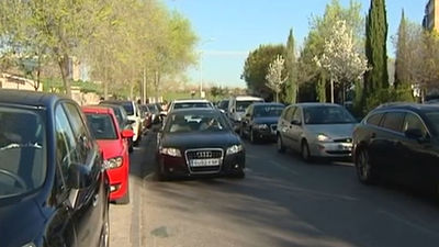 La nueva ley de Tráfico sancionará  mantener el coche parado al ralentí