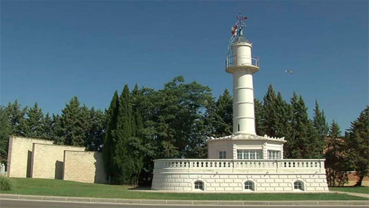 La torre de control más antigua, Cuatro Vientos / TELEMADRID