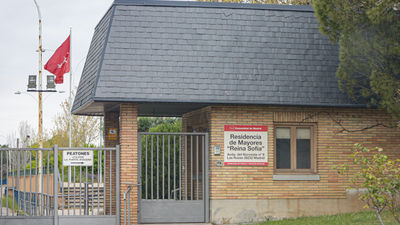 Las residencias de Madrid piden que se administre la tercera dosis de las vacunas cuanto antes