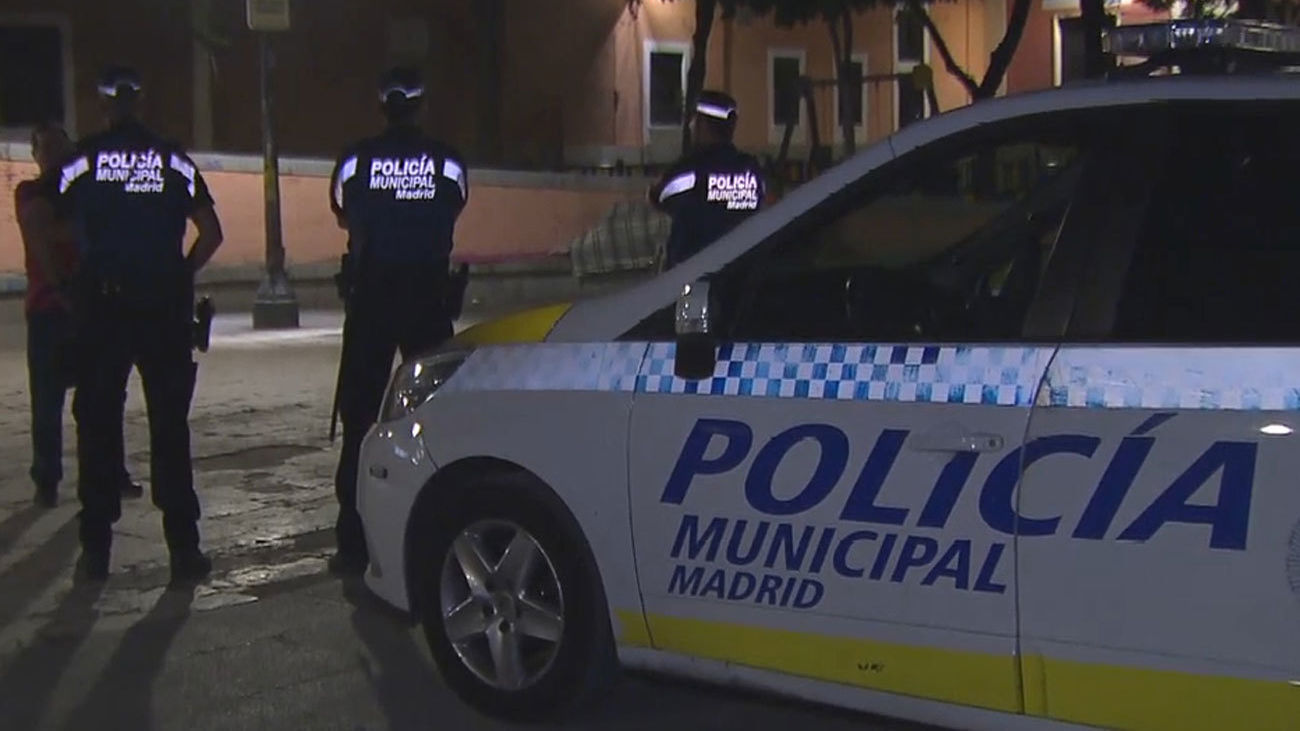 Las denuncias por botellones de fin de semana en Madrid se reducen a la mitad en julio y agosto