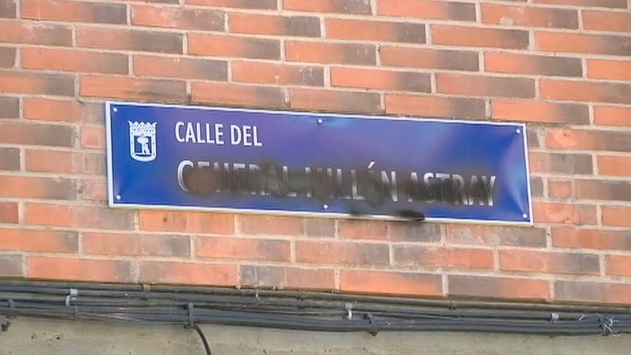 Vandalizan las placas de calle Millán Astray en Madrid tras ser restituidas