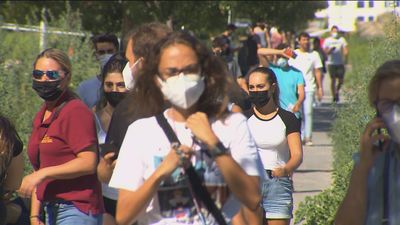 El 77 por ciento de la población mayor de 12 años en Madrid ya tiene la pauta completa