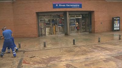 Los Bomberos suman 110 intervenciones por inundaciones en Valdemoro, Arganda y Rivas