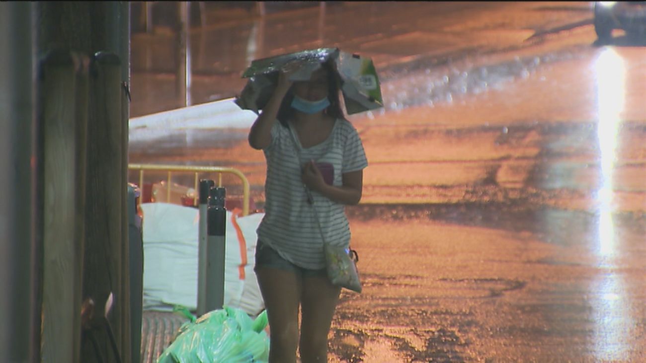 Madrid sigue este miércoles en riesgo de inundaciones por fuertes lluvias