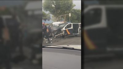Una persecución policial termina en colisión en la Avenida de los Poblados de Madrid