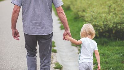 Frases tóxicas que usamos con los niños sin darnos cuenta de las consecuencias