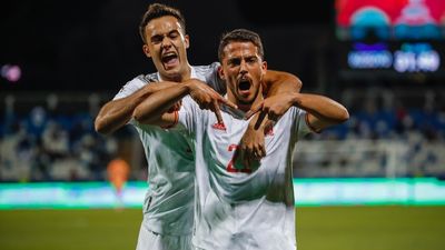 0-2. España sufre para ganar a la modesta Kosovo