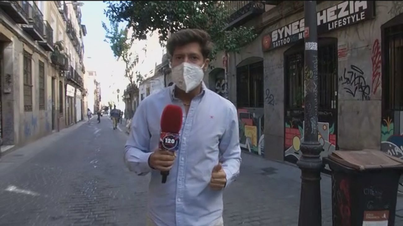 La Policía descarta que los agresores homófobos de Malasaña sean una banda y sigue revisando cámaras