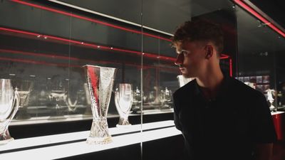 Griezmann se empapa de sentimiento rojiblanco