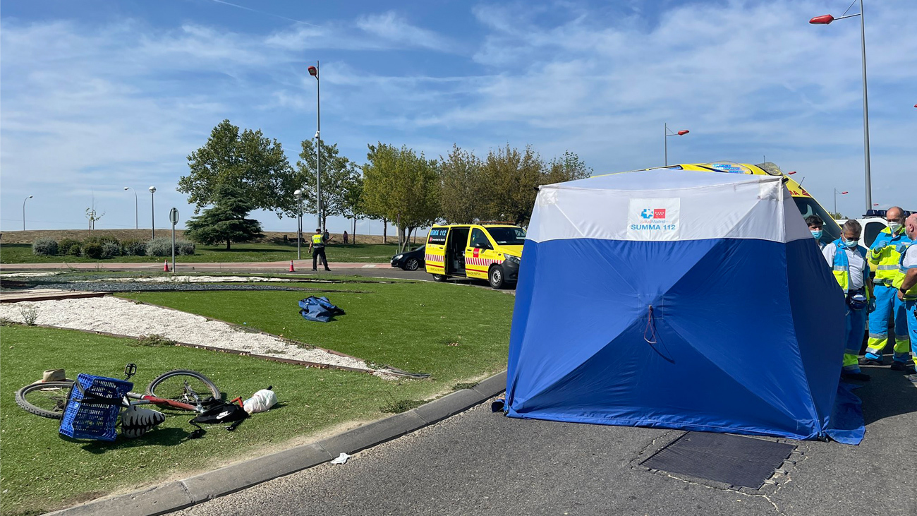 Lugar del suceso en donde ha fallecido un ciclista, en Parla