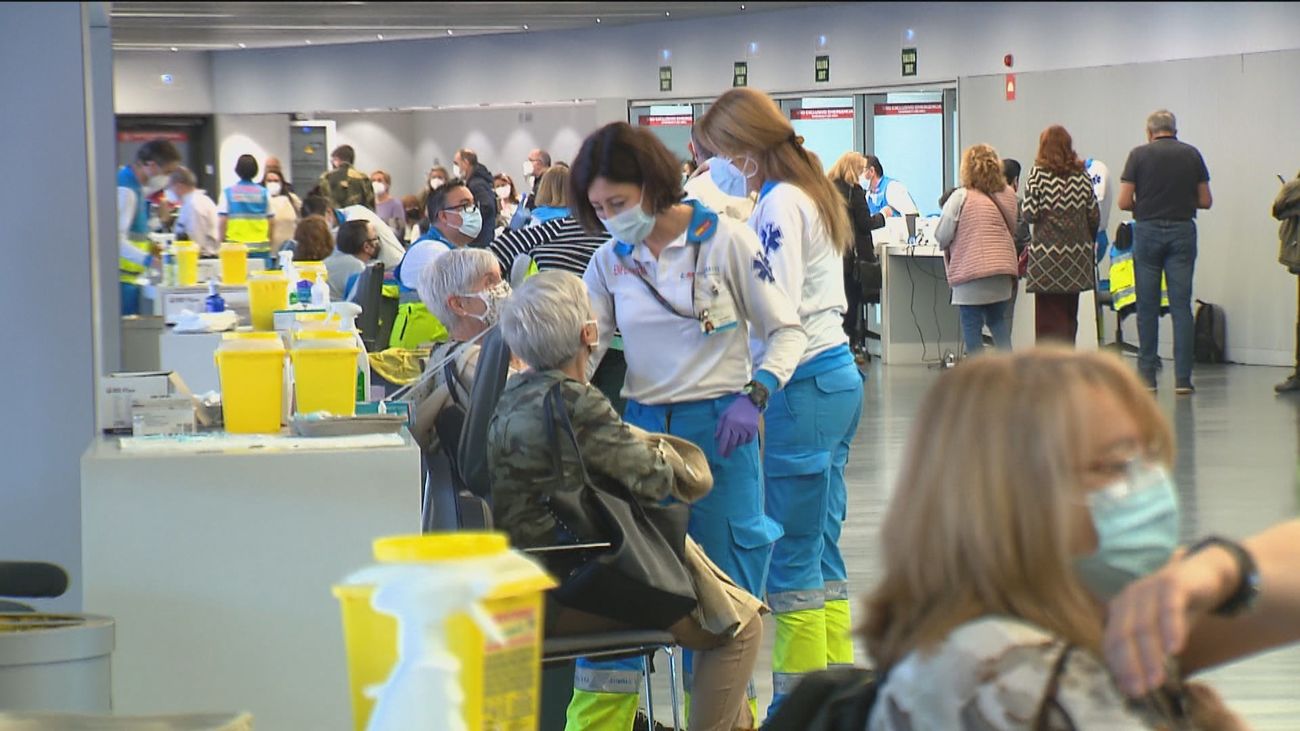 Madrid notifica 570 nuevos positivos con 6 defunciones mientras bajan las hospitalizaciones