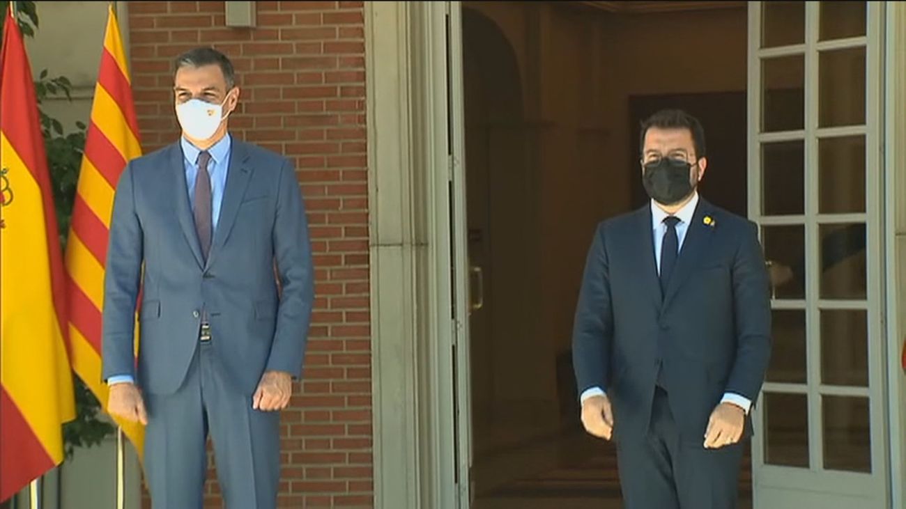 Aragonès deja a Junts fuera de la mesa de diálogo por no elegir a consellers