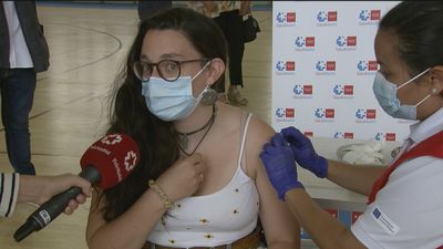 Madrid dará segunda dosis a quienes hayan pasado la Covid y viajen a un país que lo exija