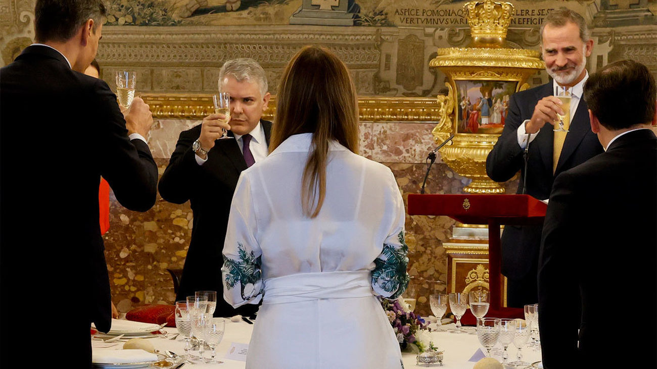 El Rey y el presidente de Colombia reivindican los "vínculos indisolubles" entre los dos países