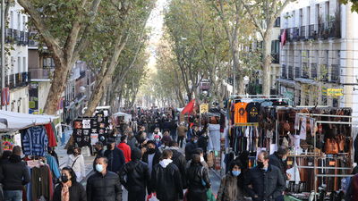 El Rastro volverá a tener el 100% de los puestos